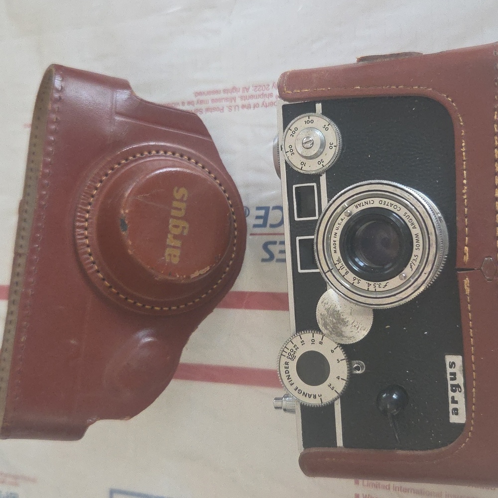 Vintage Argus Camera  Brown Leather Case - Picture 3 of 15